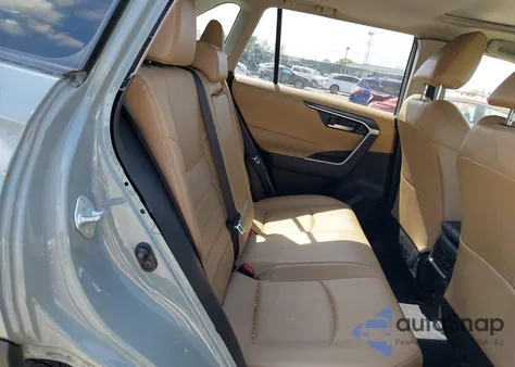 2019 Toyota Rav4 Xle Premium из США, поврежденный, VIN JTMC1RFV4KD506279